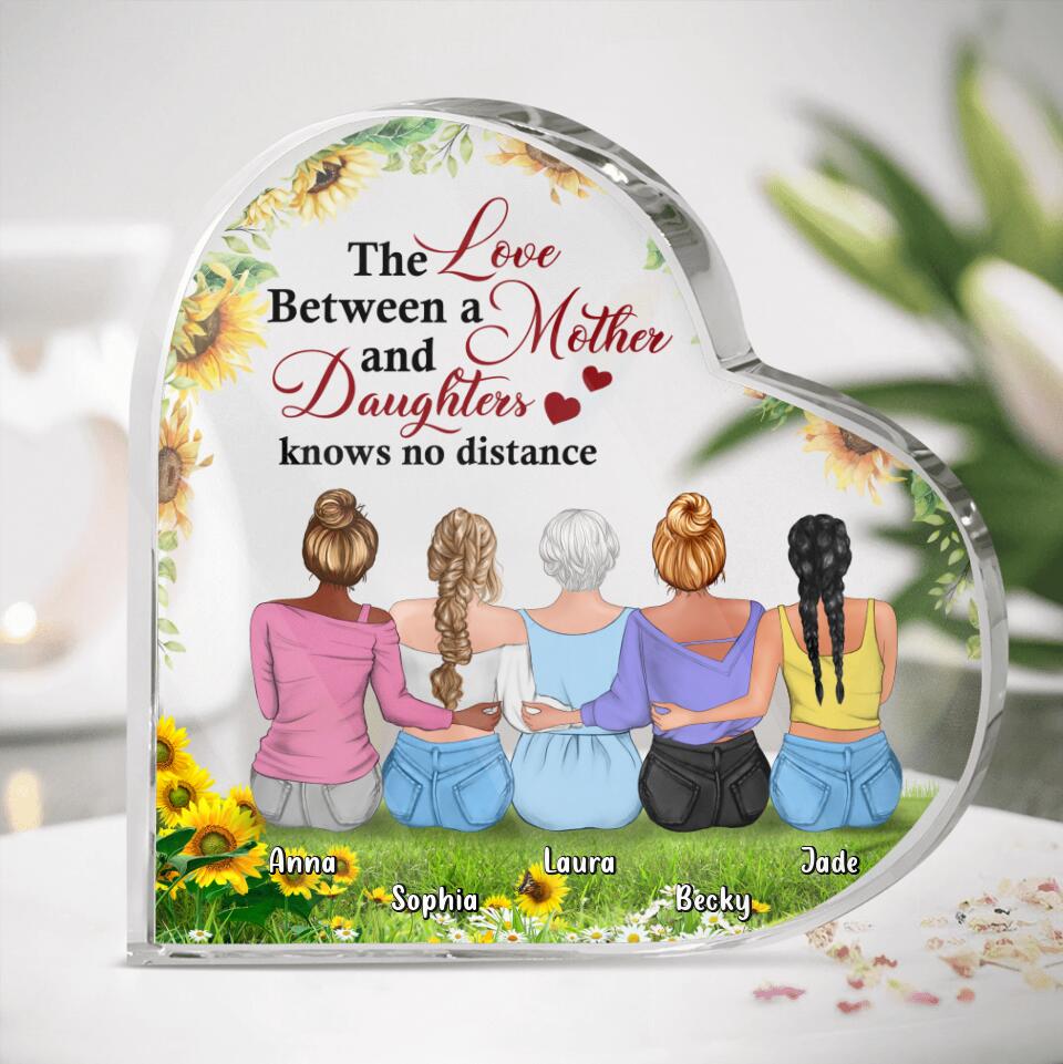 Personalized Mother & Daughters Crystal Heart - Gift Idea From Daughters to Mom with up to 4 Daughters - The Love Between A Mother and Daughters Knows No Distance