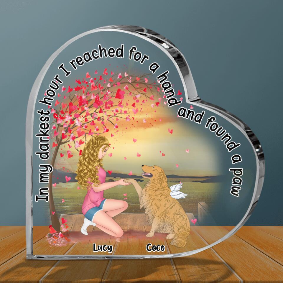 Personalized Dog Mom Crystal Heart - Gift Idea For Dog Lovers - In My Darkest Hour I Reached For A Hand And Found A Paw