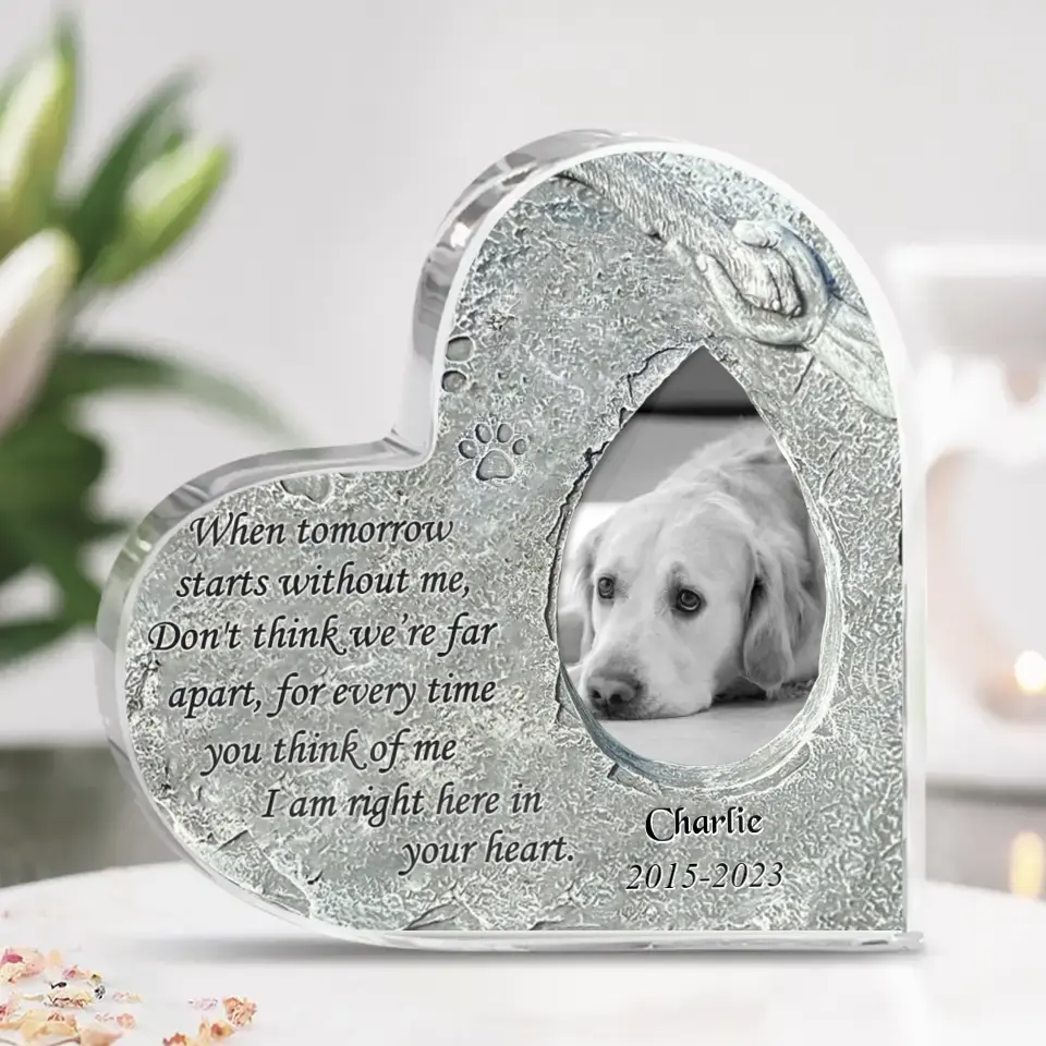 Personalized Memorial Crystal Heart - Gift Idea For Dog Owner - Upload Dog Photo - I Am Right Here In Your Heart