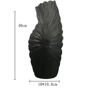Shaped black small