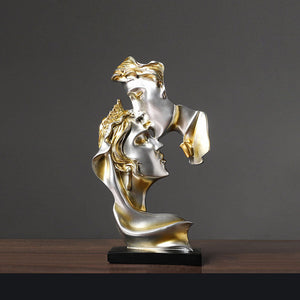 A Kiss of Deep Affection (Silver) Height 13.5