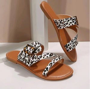 White Leopard Print