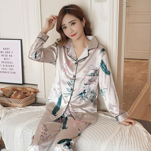 365Lily White