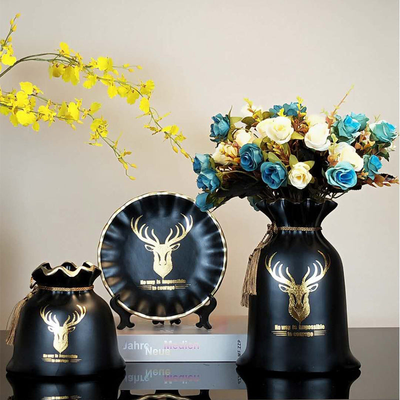 Creative Wedding Gift Home Furnishings Retro Ceramic Vase Living Room Three-Piece Wine Cabinet Decoration Ornaments