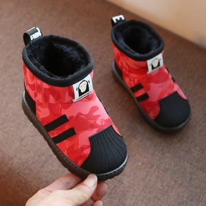 Camouflage red