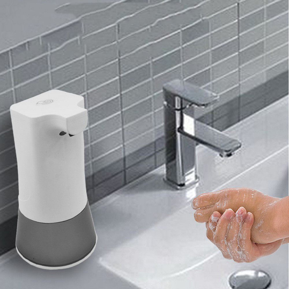 Automatic foam washing mobile phone