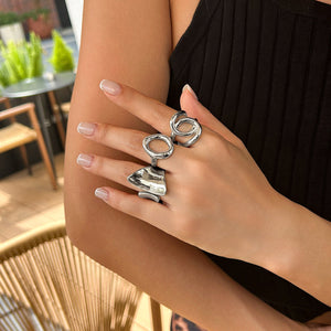 01 White K Ring Set 5569