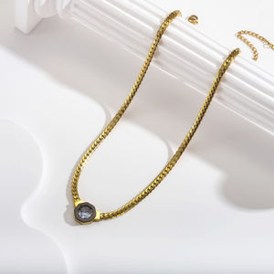 Zircon necklace