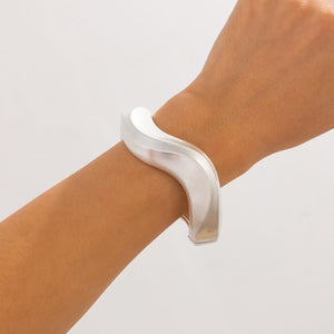 01 Silver Bracelet 2666