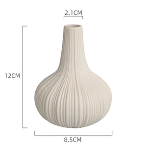 Beige small vase