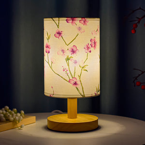 Spring peach blossoms