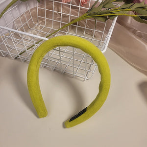 Lemon yellow