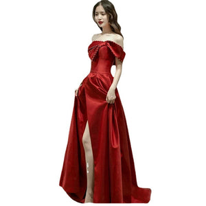 Wine red bead model