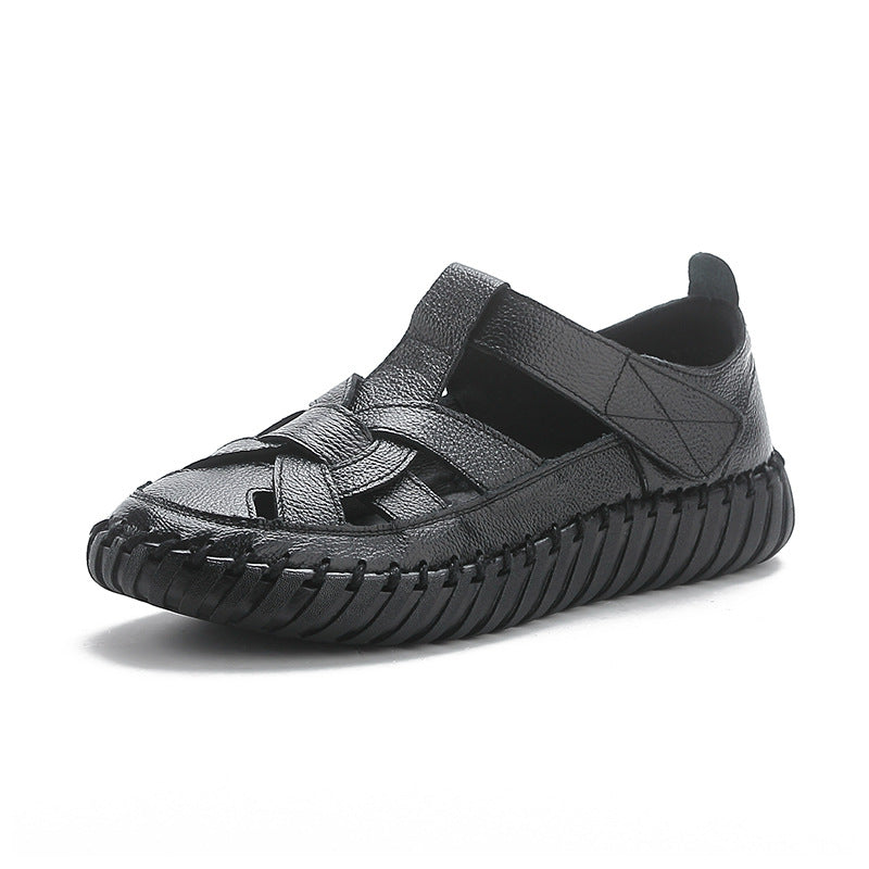 Leather perforated shoes with hollowed out toe caps for women soft soled non slip flat sandals for women
