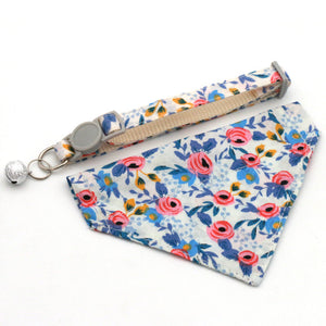 White Small Red Flower Collar with Triangle Scarf
