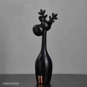 Giraffe Black