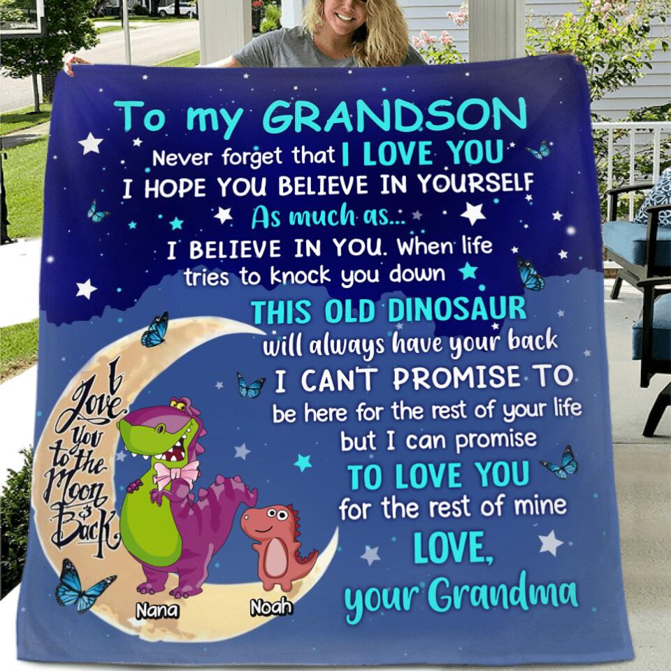 Personalized To My Grandson Dinosaur Quilt/Fleece Throw Blanket - Gift Idea For Grandson/Granddaughter - Never Forget That I Love You