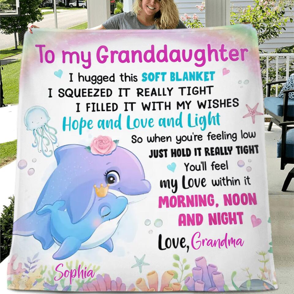 Personalized Grandma & Grandkid Sea Animal Fleece Throw Blanket/Quilt - Gift Idea For Granddaughter/Grandson - To My Granddaughter, I Hugged This Soft Blanket