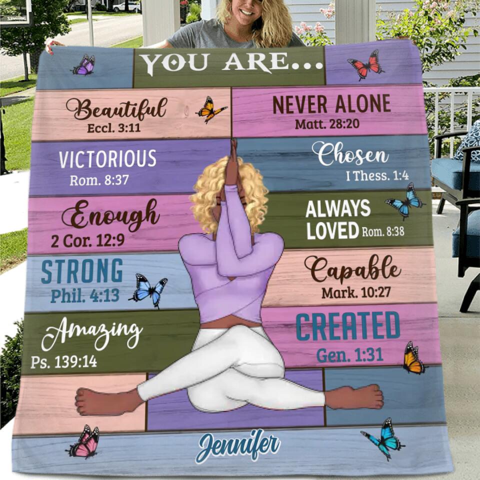 Personalized Daughter Bible Verses Quilt/Fleece Throw Blanket/Pillow Cover - Gift Idea For Daughter - God Says You Are