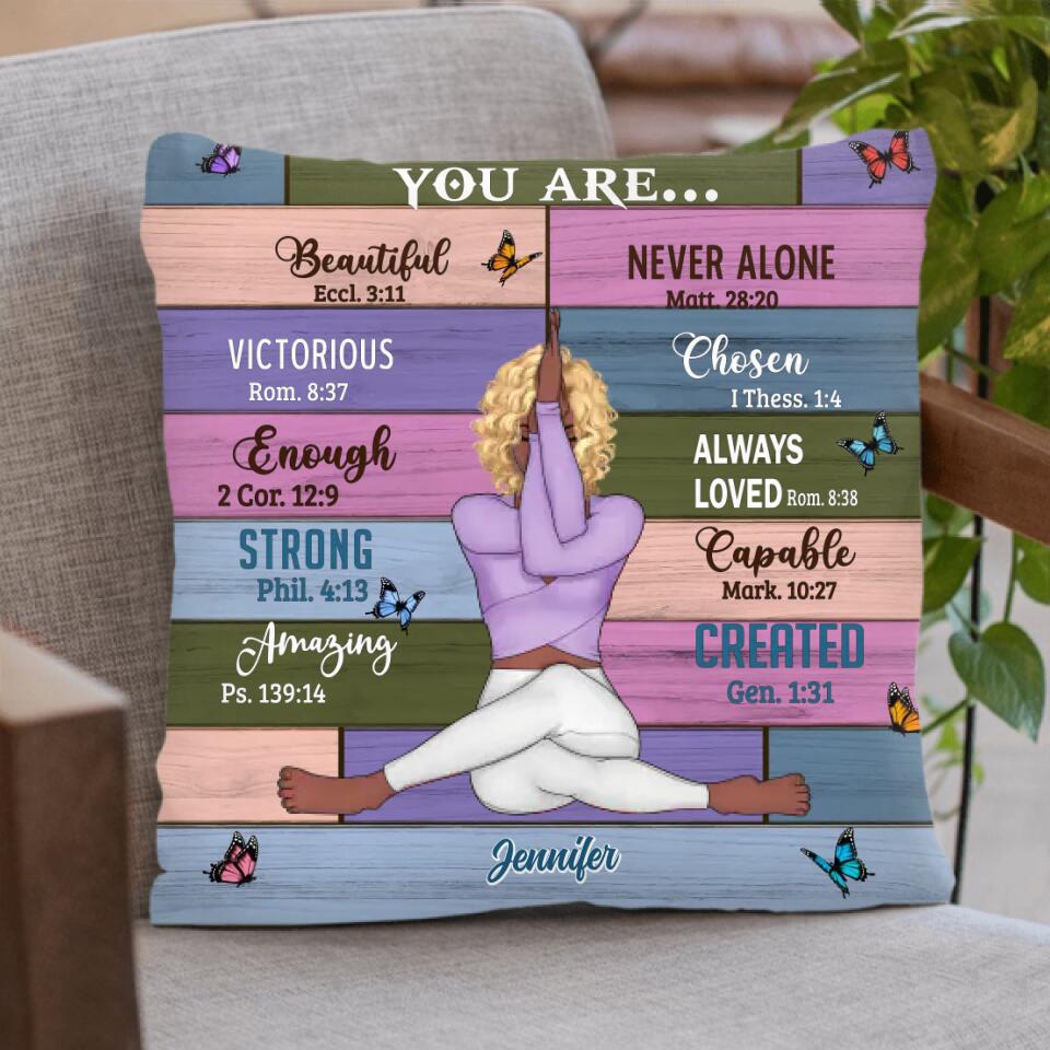 Personalized Daughter Bible Verses Quilt/Fleece Throw Blanket/Pillow Cover - Gift Idea For Daughter - God Says You Are