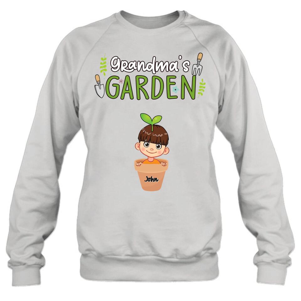 Personalized Grandma's Garden T-Shirt/Long Sleeve/Sweatshirt/Hoodie - Gift Idea For Grandma/Mother's Day Gift - Up to 10 Kids