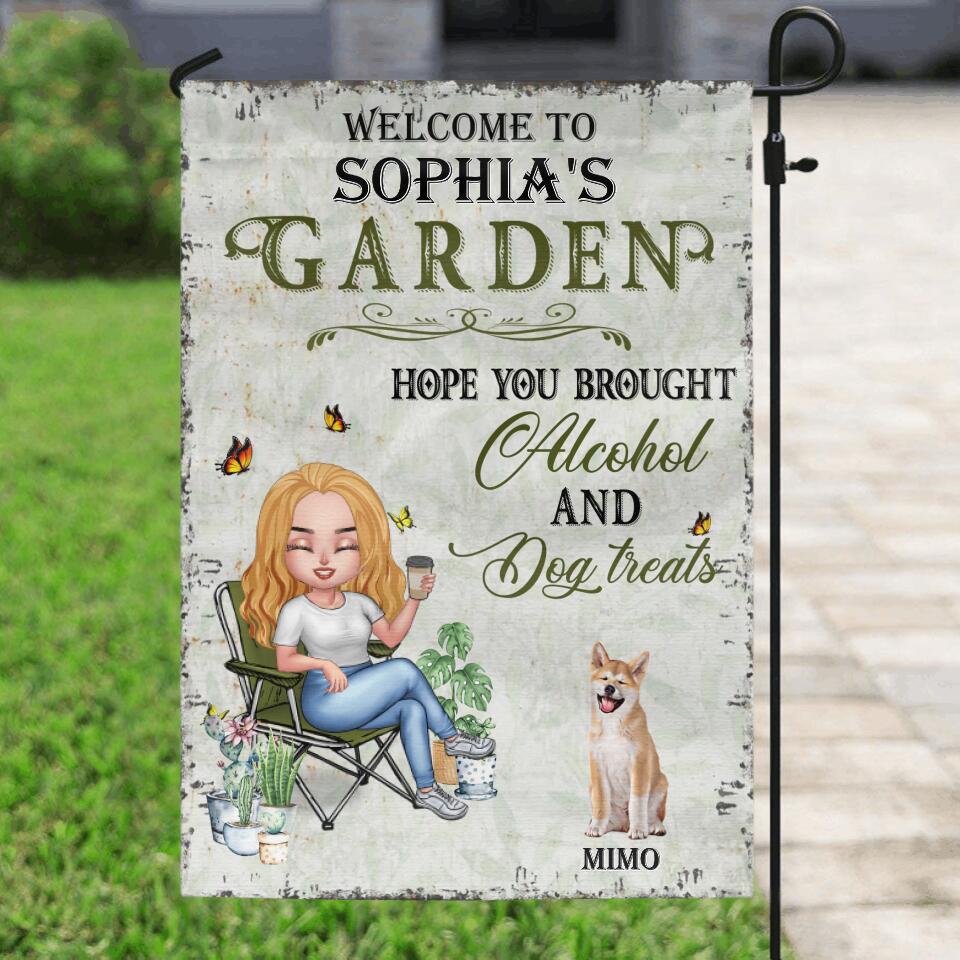Personalized Pet Mom Flag - Up to 5 Pets - Mother's Day Gift Idea For Dog/Cat Lover - Hope You Brought Alcohol And Dog Treats