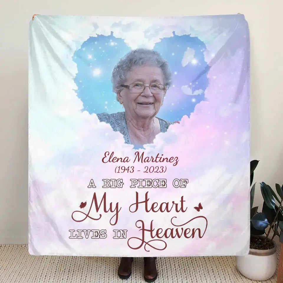Personalized Memorial Photo Fleece Throw Blanket/Quilt - Memorial Gift Idea For Family Member - A Big Piece Of My Heart Lives In Heaven