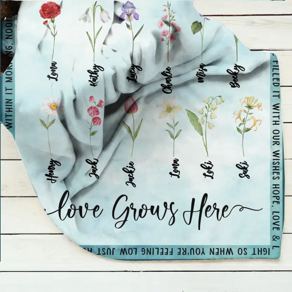 Personalized Grandma Garden Quilt/Fleece Throw Blanket - Gift Idea For Grandma - Up to 12 Flowers - Grandma's Garden