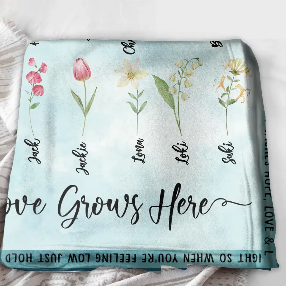 Personalized Grandma Garden Quilt/Fleece Throw Blanket - Gift Idea For Grandma - Up to 12 Flowers - Grandma's Garden