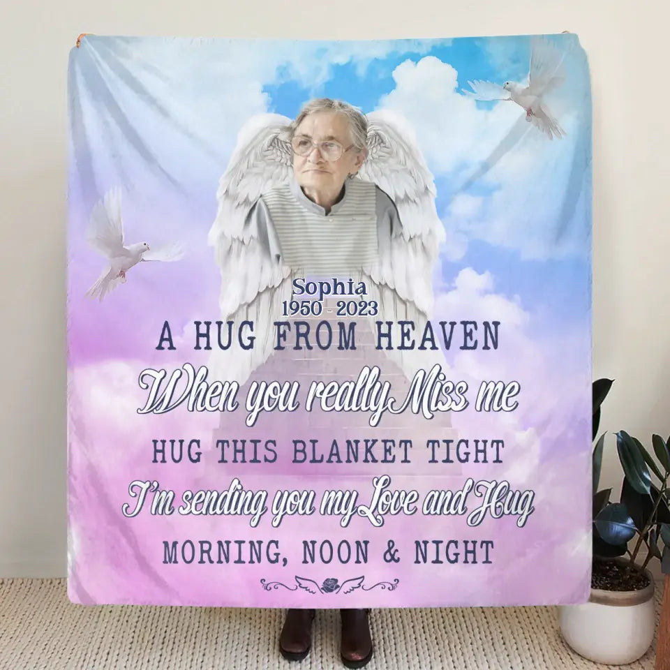 Personalized Memorial Quilt/Fleece Throw Blanket - Upload Photo - Memorial Gift Idea For Family Member - I'm Sending You My Love And Hug