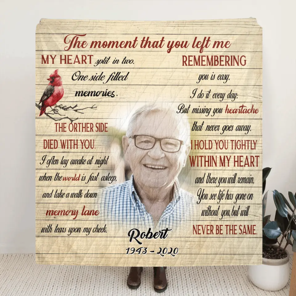 Personalized Memorial Quilt/Fleece Blanket - Memorial Gift For Family - The Moment That You Left Me My Heart Split In Two