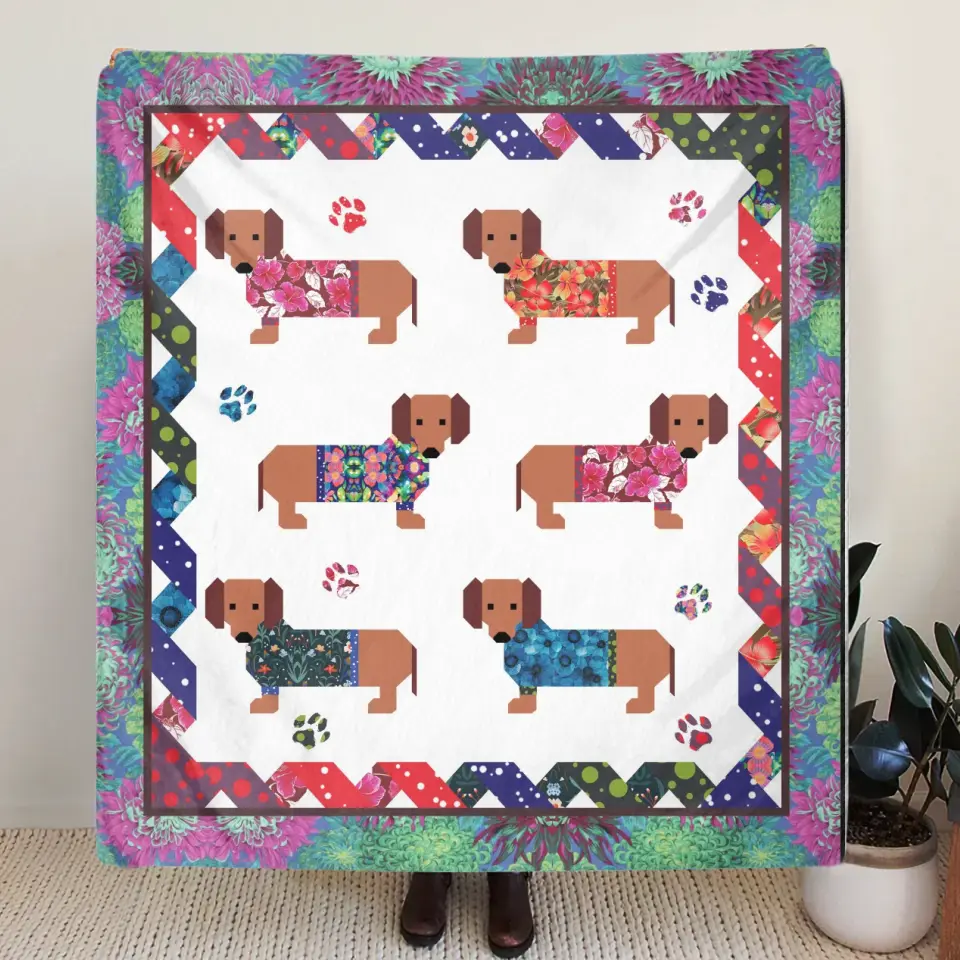 Lovely Dachshund Dog Fleece Throw Blanket & Quilt - Gift Idea for Dog Lovers