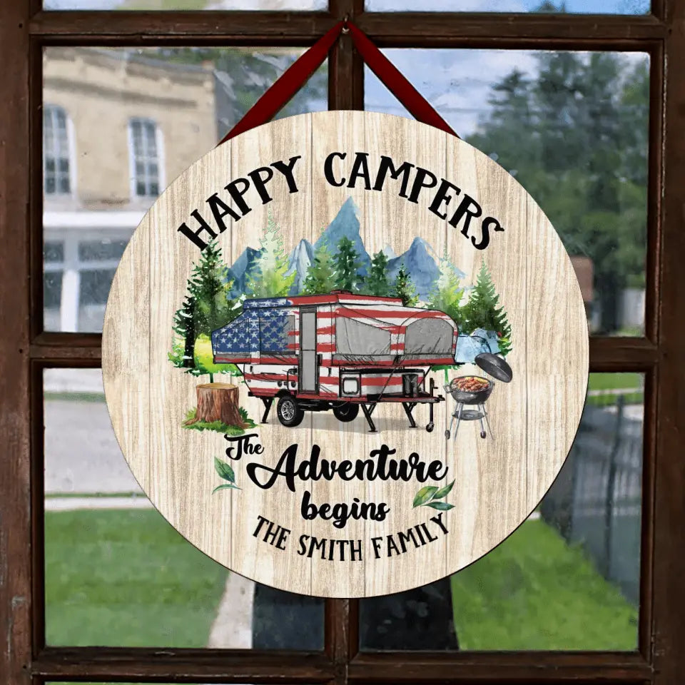 Personalized Camper Circle Door Sign - Gift Idea For Camping Lovers/Family - Happy Campers The Adventure Begins