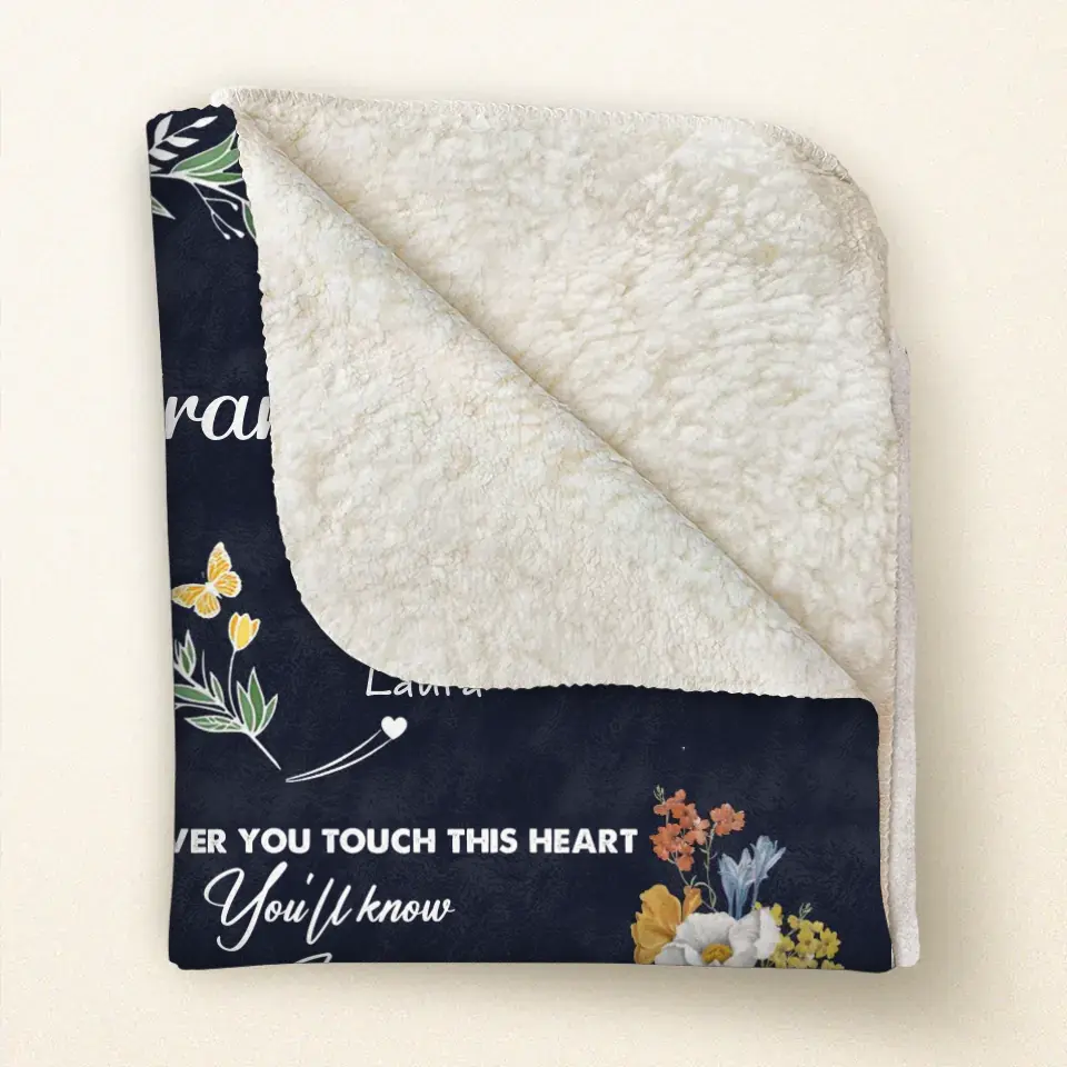 Personalized Grandma Heart Fleece Throw Blanket/Quilt - Up to 8 Grandkids - Gift Idea For Grandma/Mother's Day - Touch This Heart