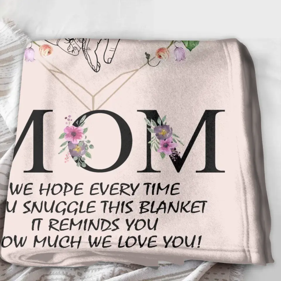 Personalized Mom Quilt Blanket/Fleece Throw Blanket - Gift Idea From Kid To Mom with up to 6 Kids - Mother's Day Gift