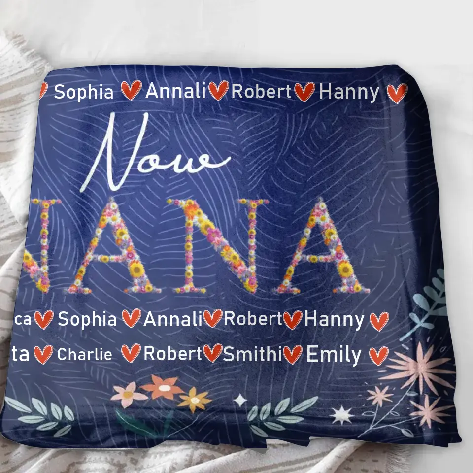 Personalized Mom Grandma Quilt/Fleece Throw Blanket - Gift Idea For Grandma/Mother's Day - Up to 5 Kids, 10 Grandkids - First Mom Now Nana