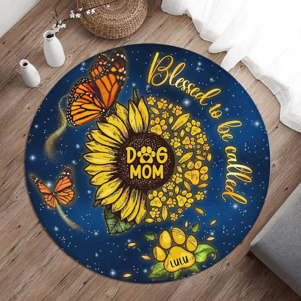 Personalized Dog Mom Round Rug - Blessed To Be Called Dog Mom - Gift Idea For Dog Lover with up to 5 Dogs