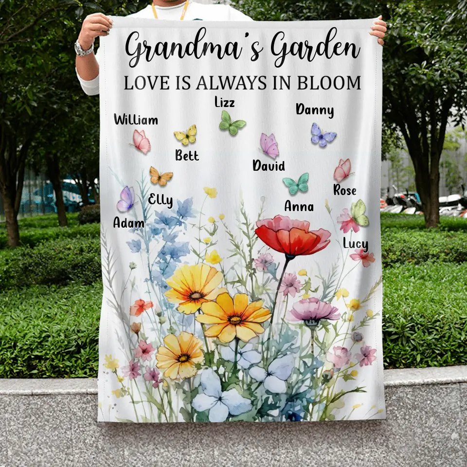 Personalized Grandma Flag Sign - Gift Idea For Grandma/Mother's Day with up to 10 Kids