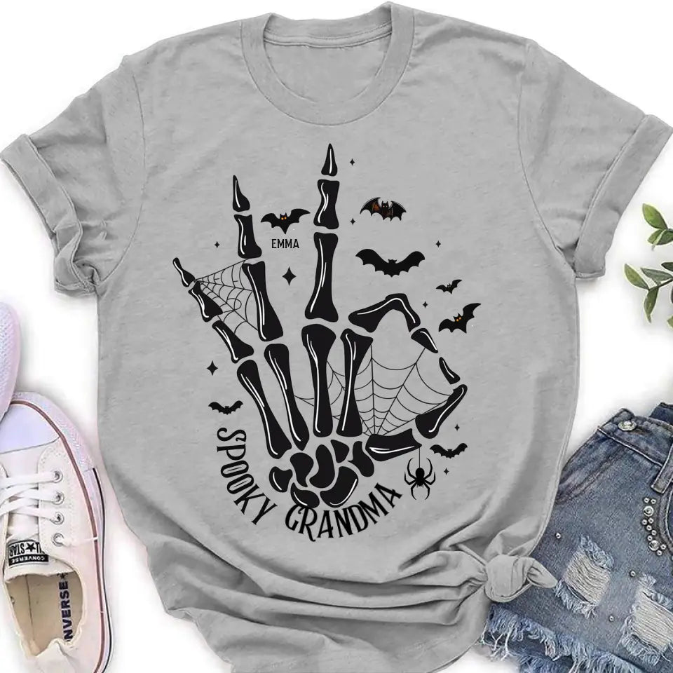 Personalized Spooky Skeleton T-shirt/Long Sleeve/Sweatshirt/Hoodie - Holliday Gift Idea For Grandma/Mother - Up to 10 Kids