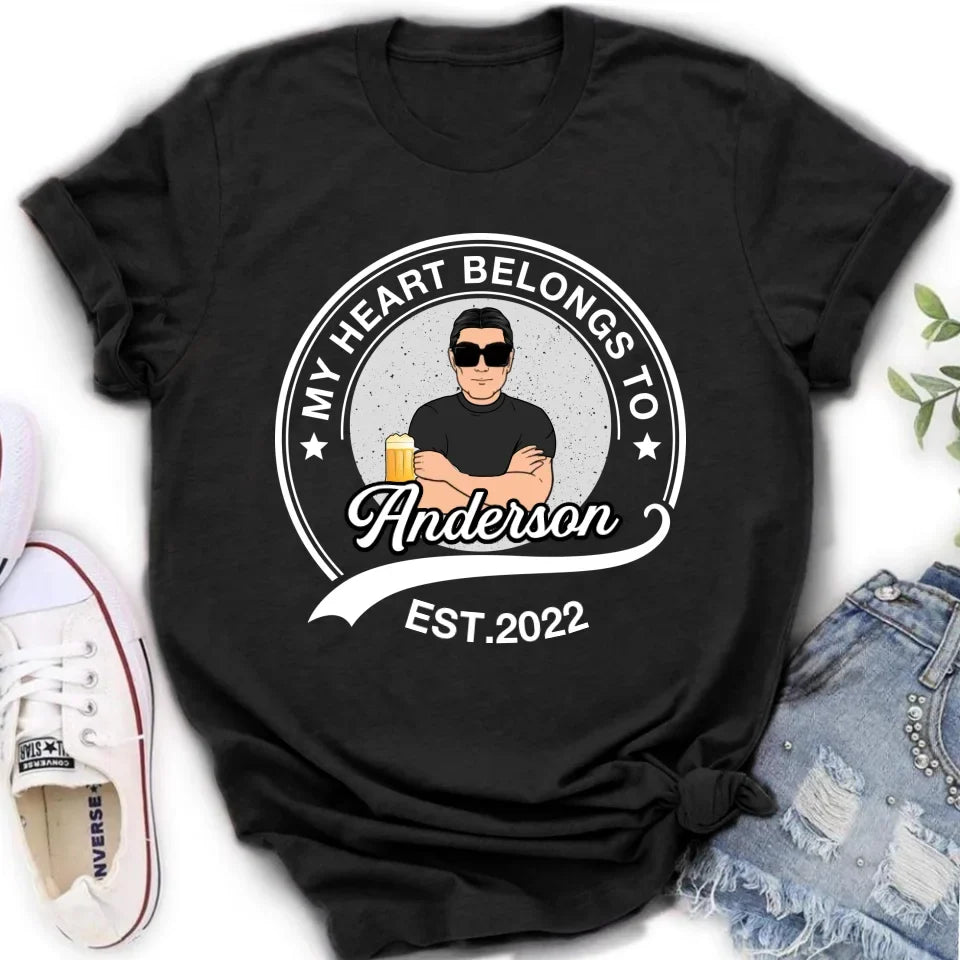 Personalized Couple T-shirt/Long Sleeve/Sweatshirt/Hoodie - Gift Idea For Couple/Husband And Wife - My Heart Belongs To