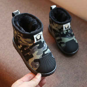 Camouflage blue