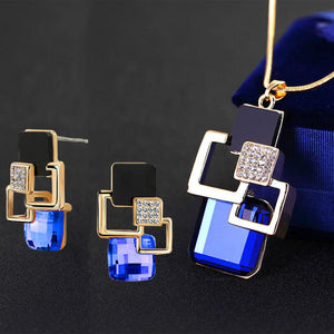 M012 E122 blue
