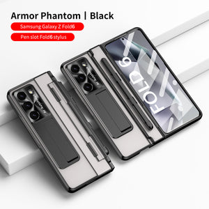 Black pen slot