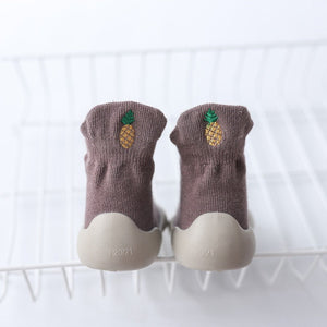Pineapple embroidery