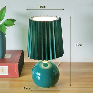 Round ceramic dark green
