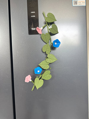 【 Double Vine 】 8 leaves and 4 flowers