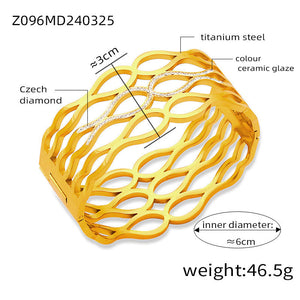Z096- Gold Bracelet
