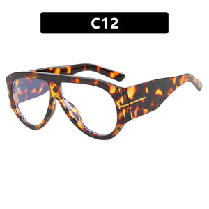 Leopard white patches