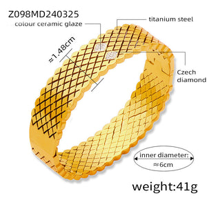 Z098- Gold Bracelet