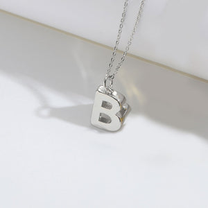 B（silver）